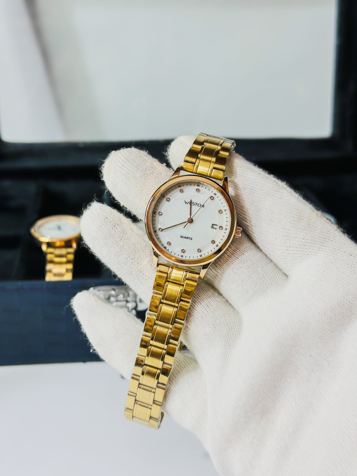 Westci-ll Elegant Gold Diamond Dial Watch- Women Edition