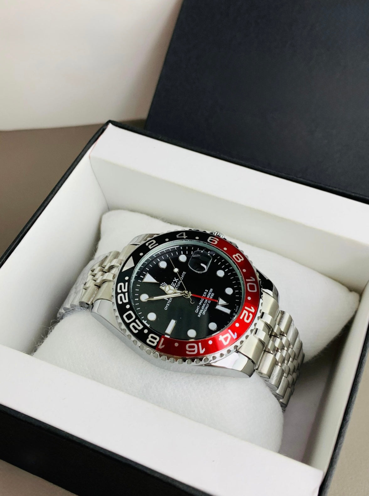 GMT Dual Red-Black