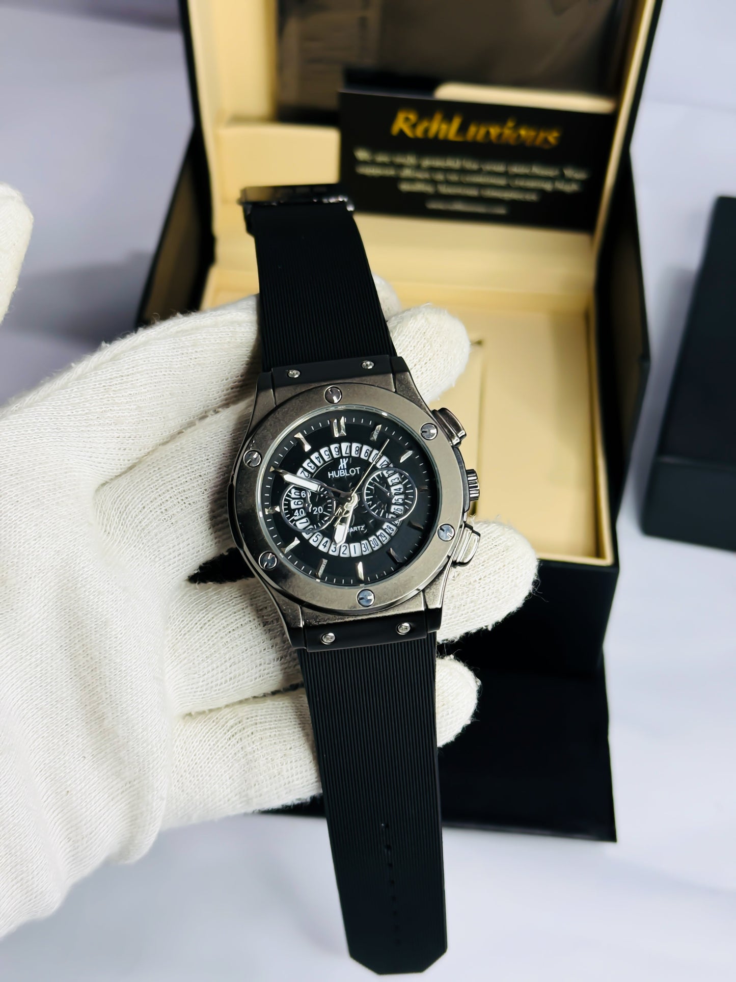 HB Geneve Black - Premium Strap Edition