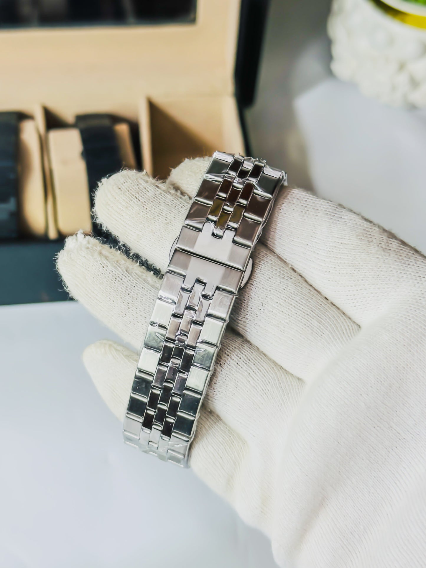 Land Dweller - Premium Silver & Tiffany Dial Edition
