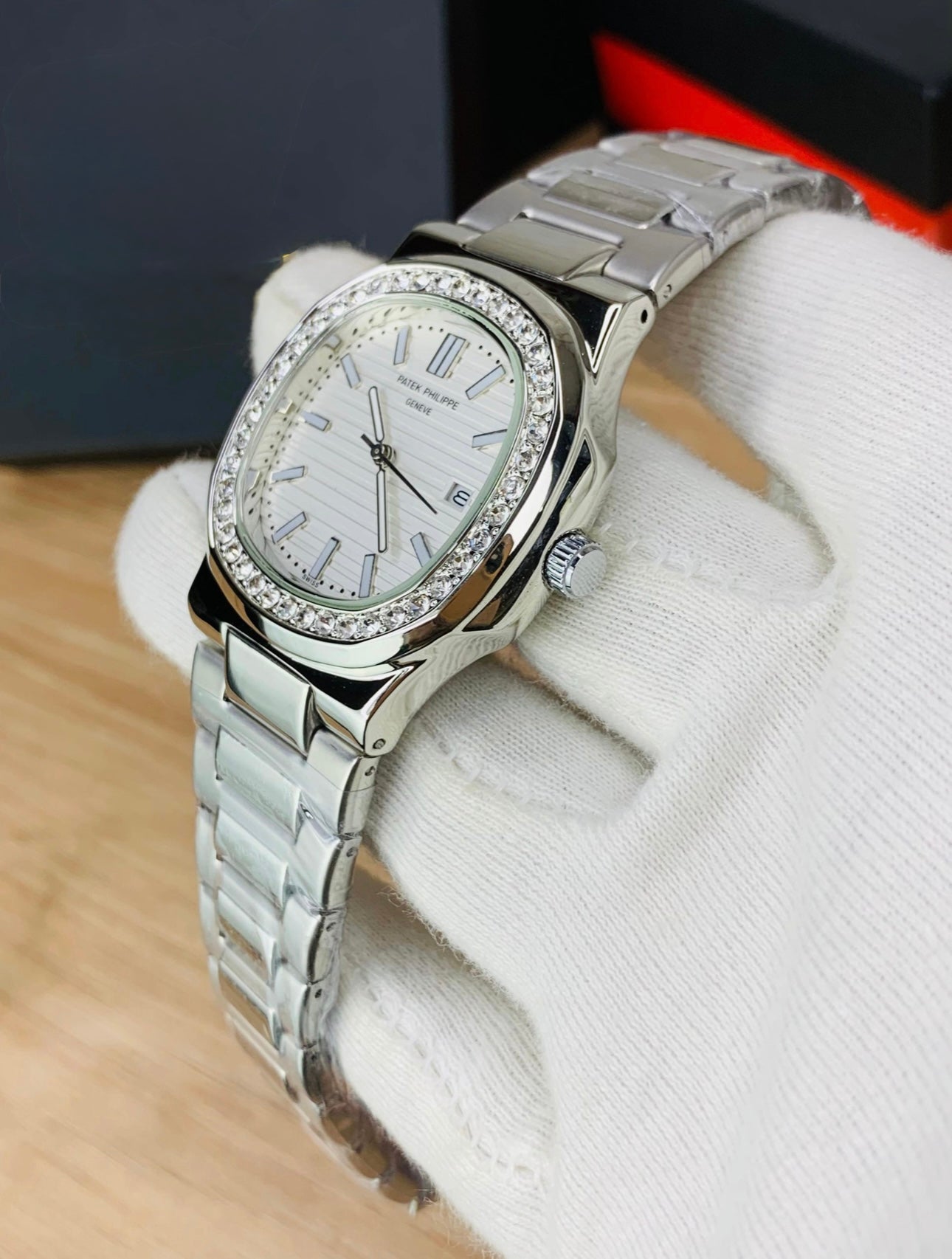 PP Silver - Diamond  Bezel