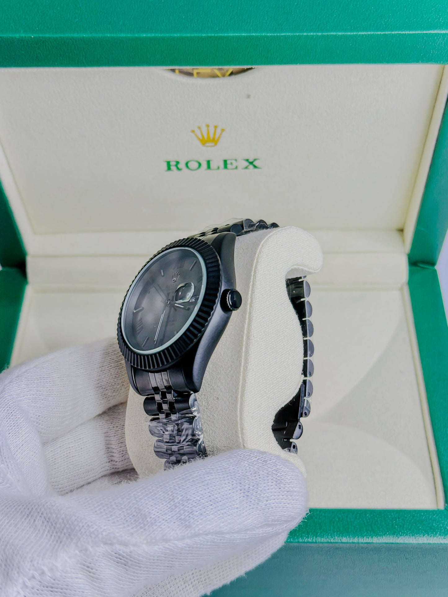 Royale Date Just - Black Roman Dial