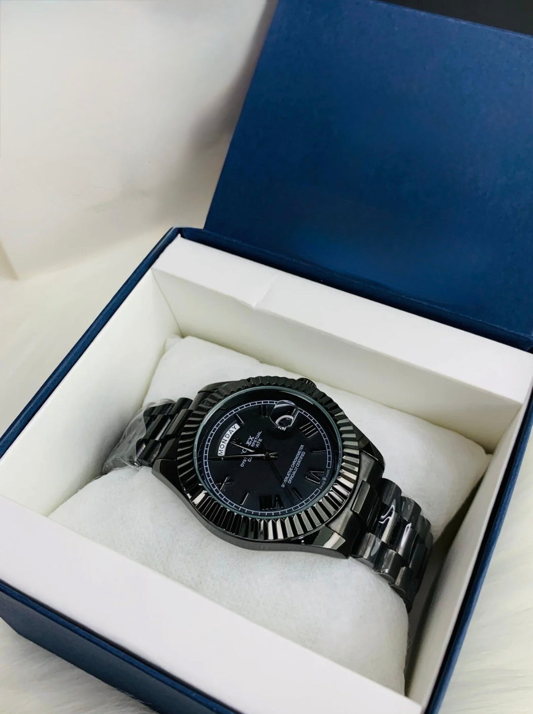 Royale Day&Date - Black Edition