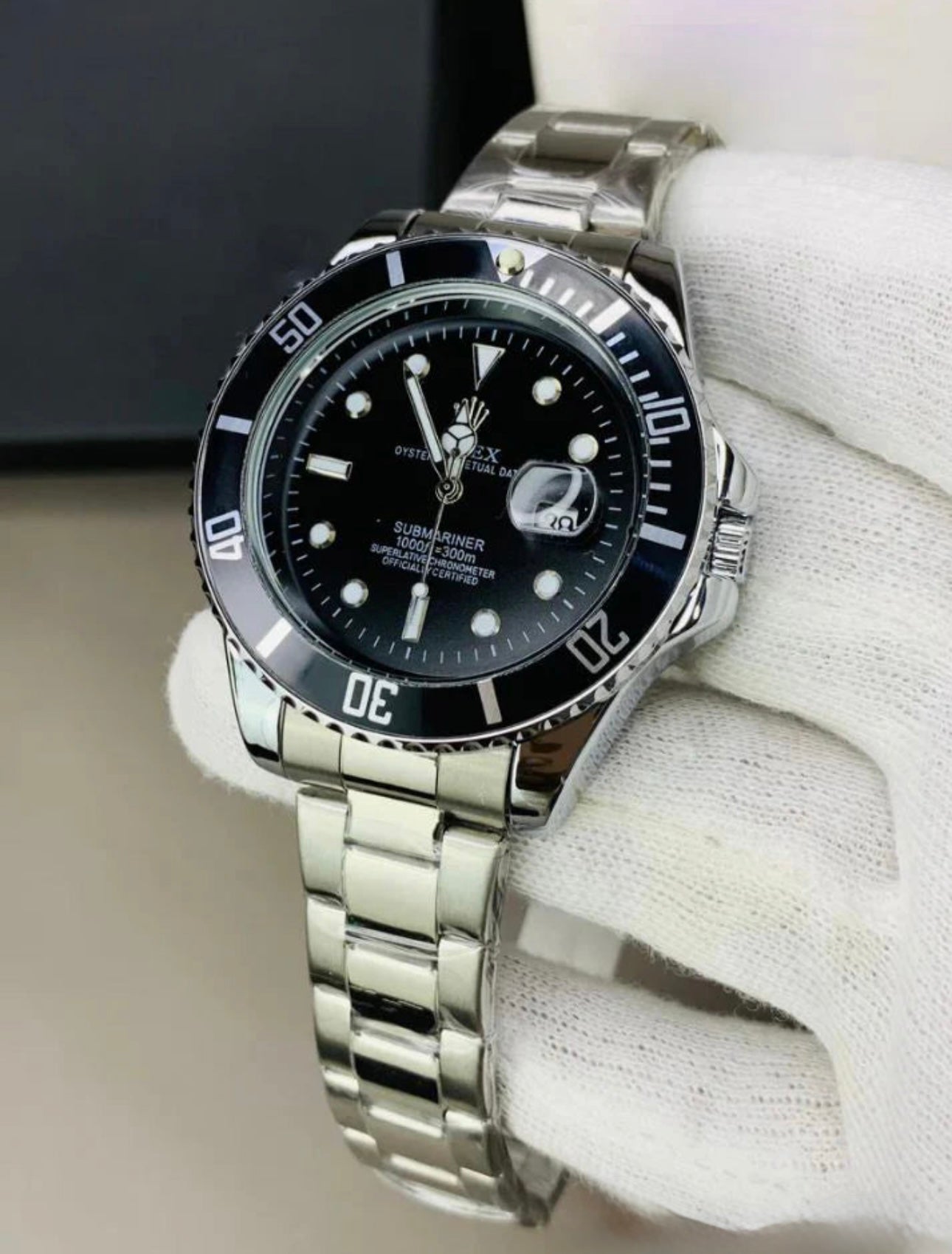 Submariner Silver - Black Dial Edition