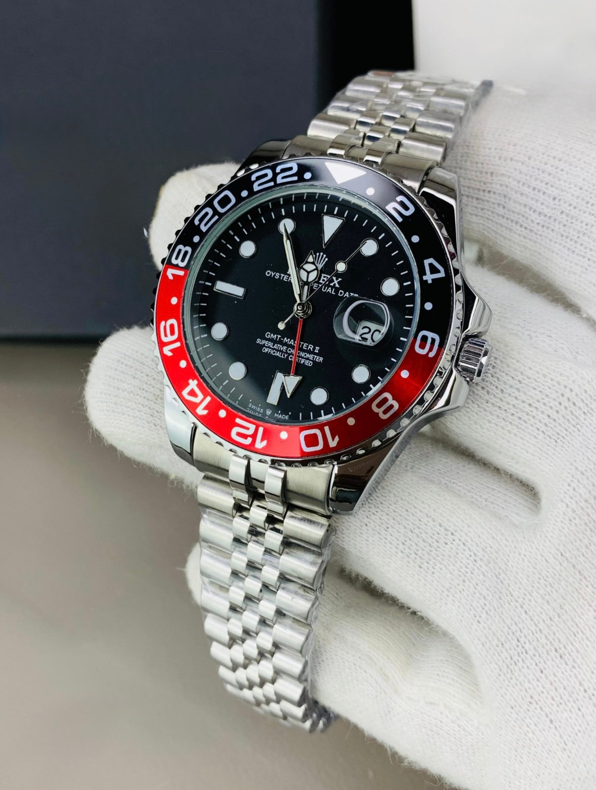 GMT Dual Red-Black