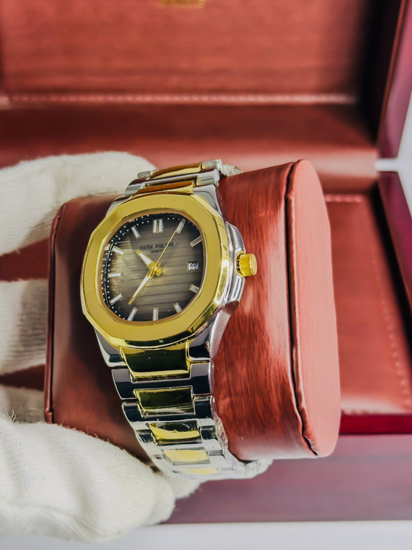PP Dual - Brown Dial Shine Edition