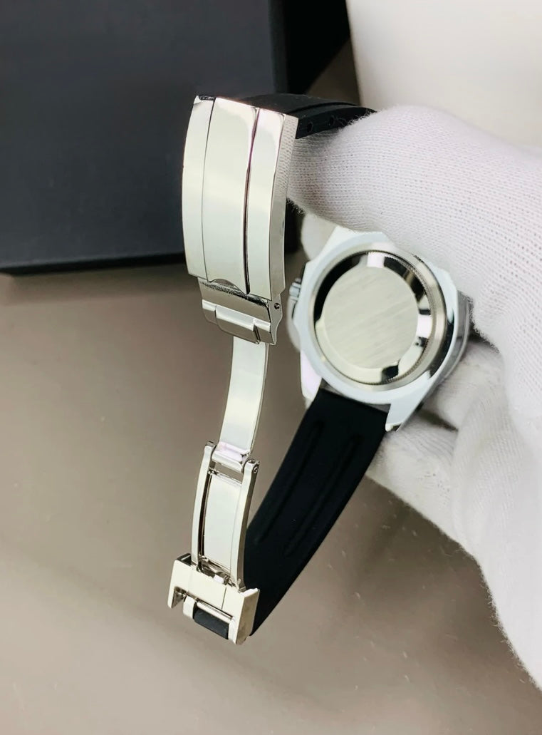 Submariner -Master  Black & Silver Edition