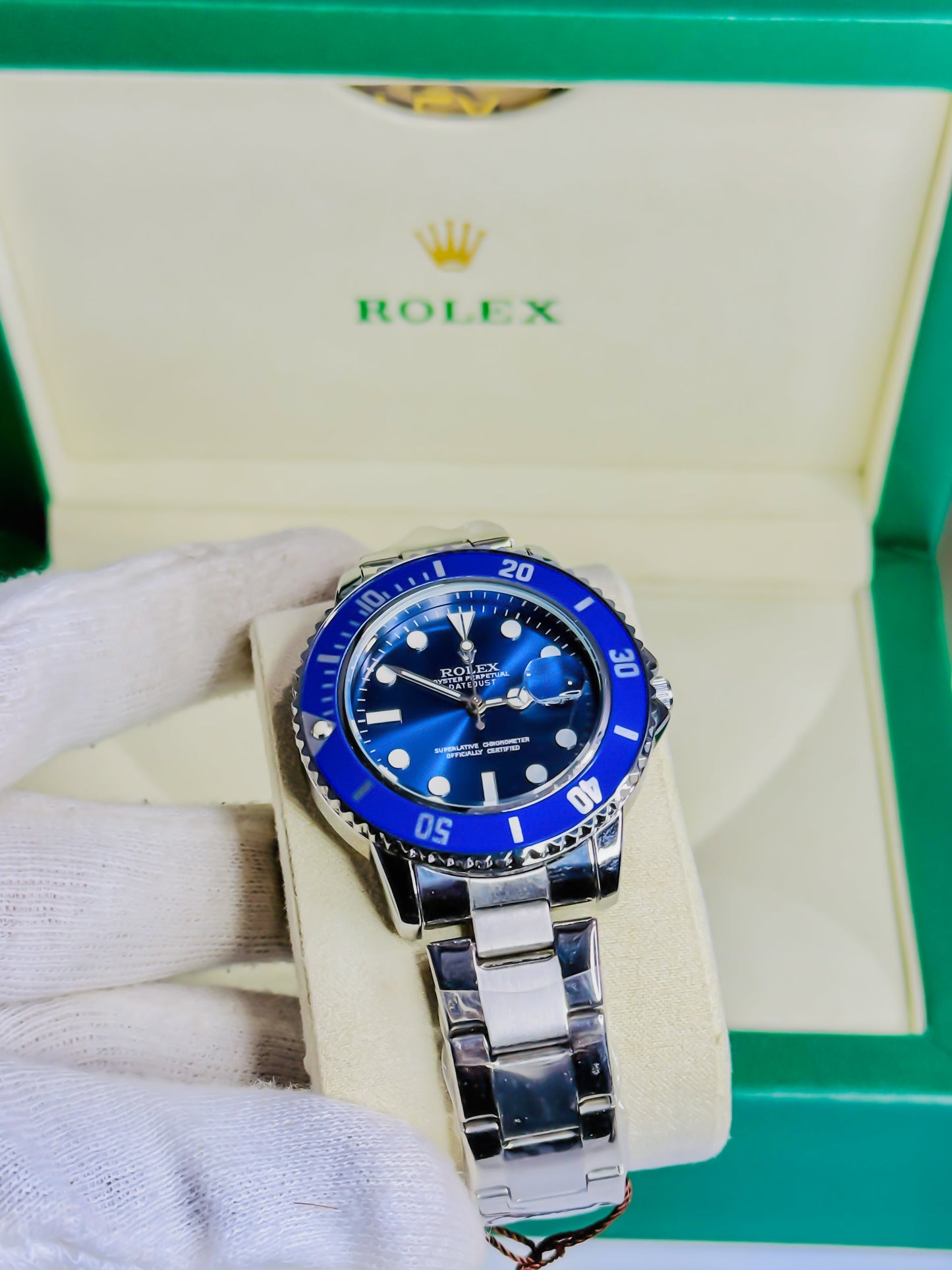 DeepSea Noir – Premium Silver-Blue Edition