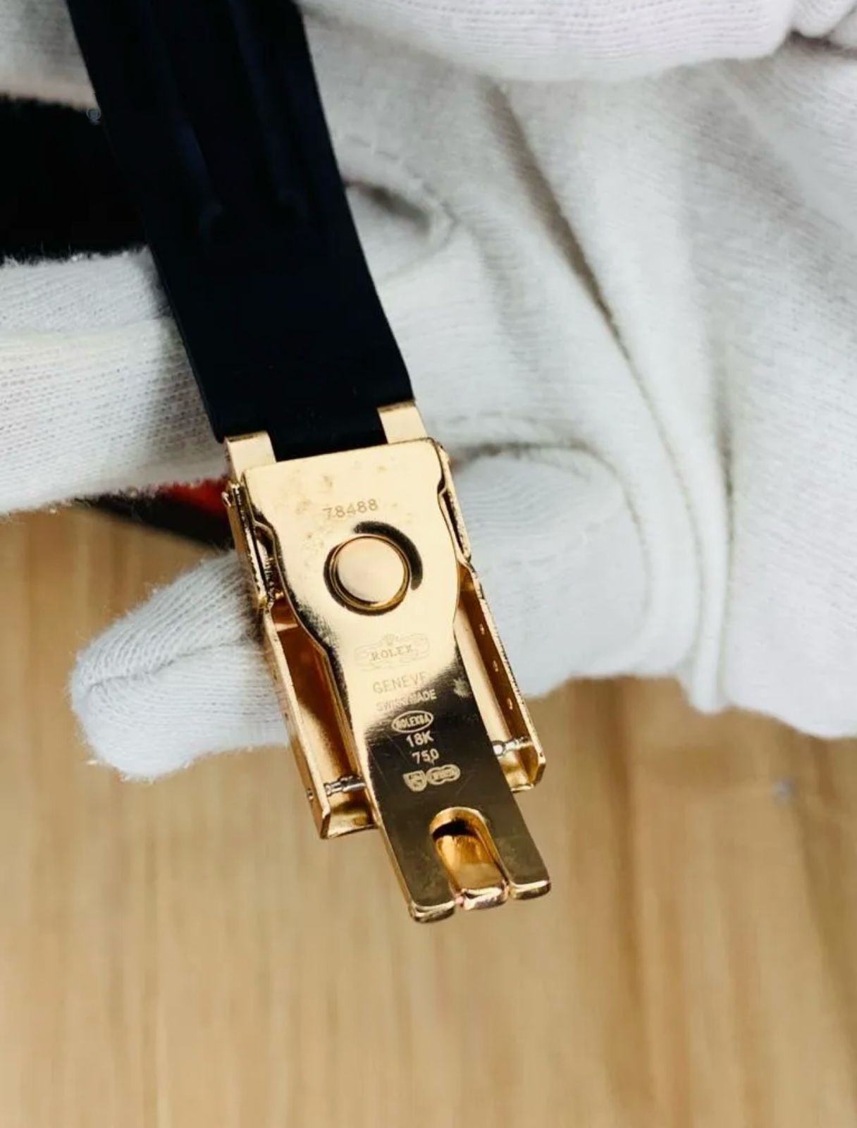 Yacht Master – Black & Rose Gold Edition
