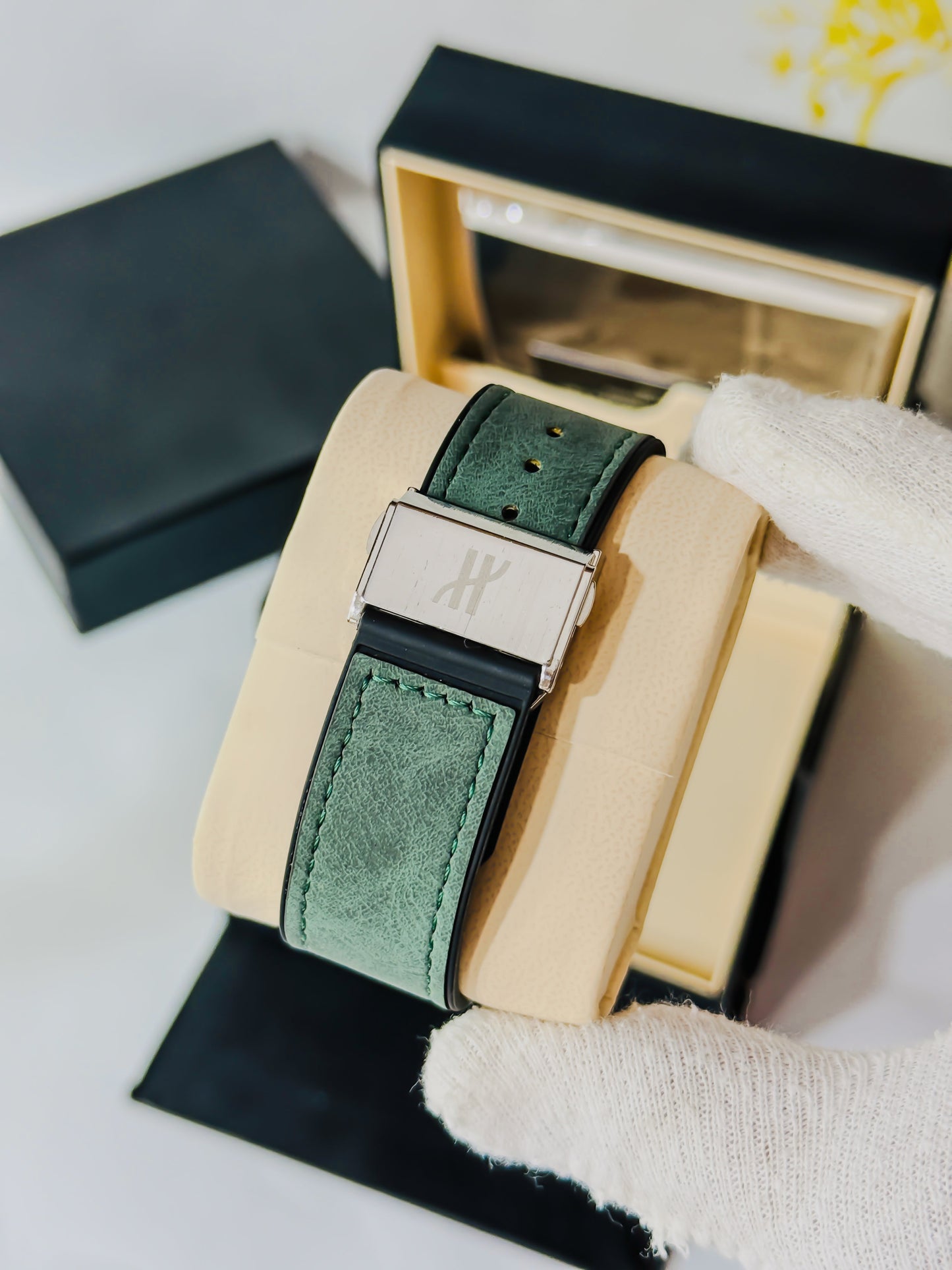 HB Geneve Green - Premium Strap Edition